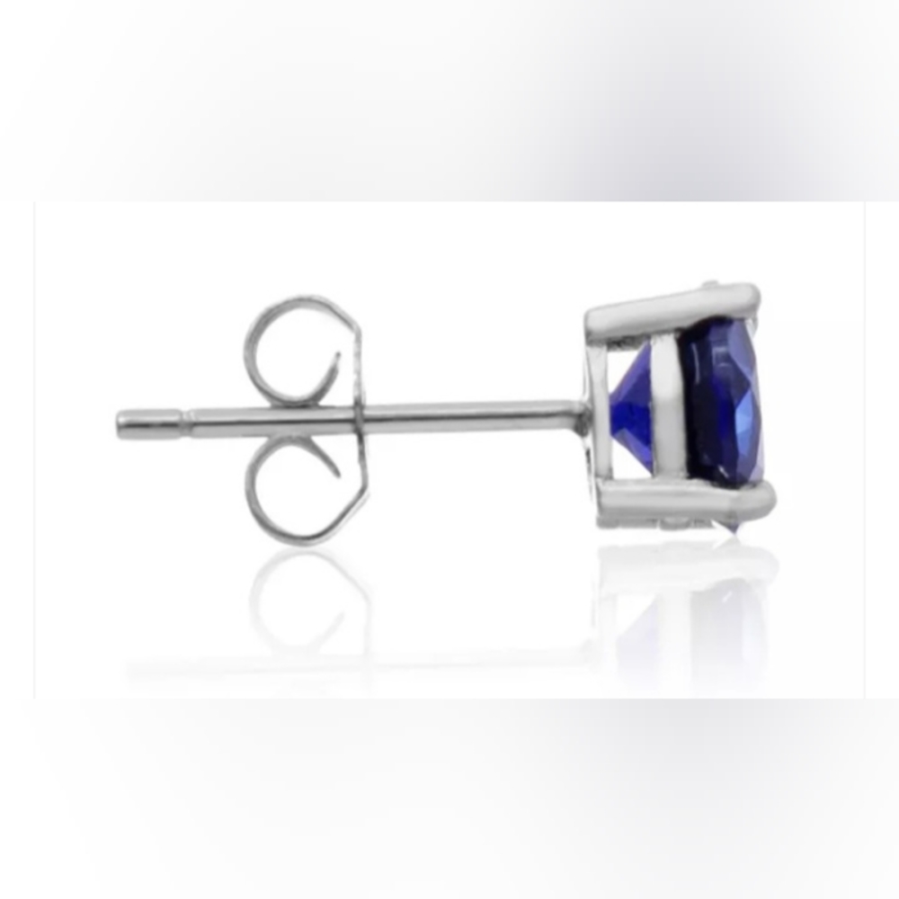 NEW 2 carat Sapphire earrings set in Sterling Silver - Picture 4 of 5